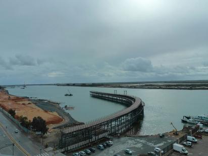 Vista exterior de Oficina de lloguer en  Huelva Capital