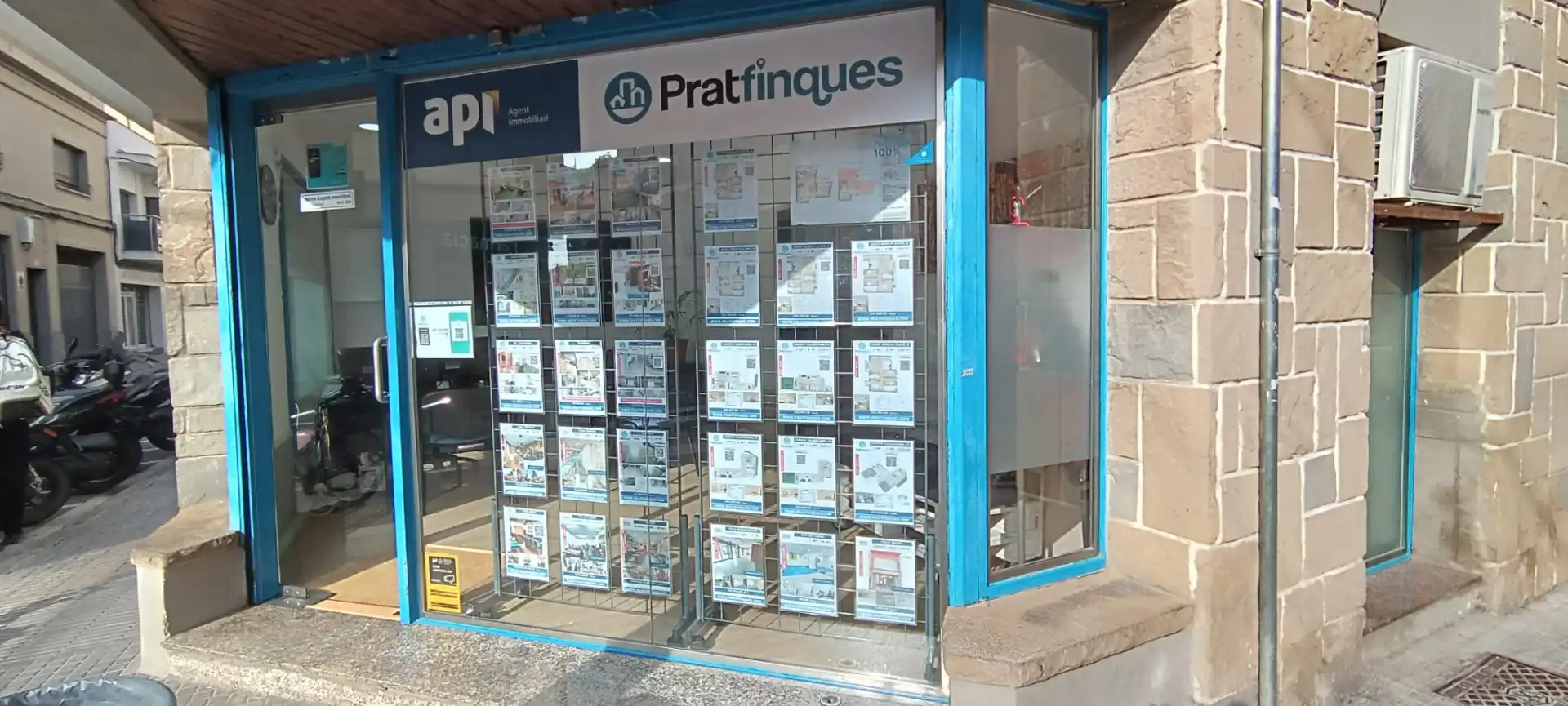 Duplexes for sale in El Prat de Llobregat  with Air Conditioner, Heating and Parquet flooring