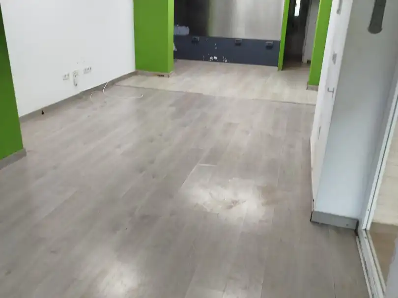 Local en venta en Cartagena con Aire acondicionado, Parquet y Internet