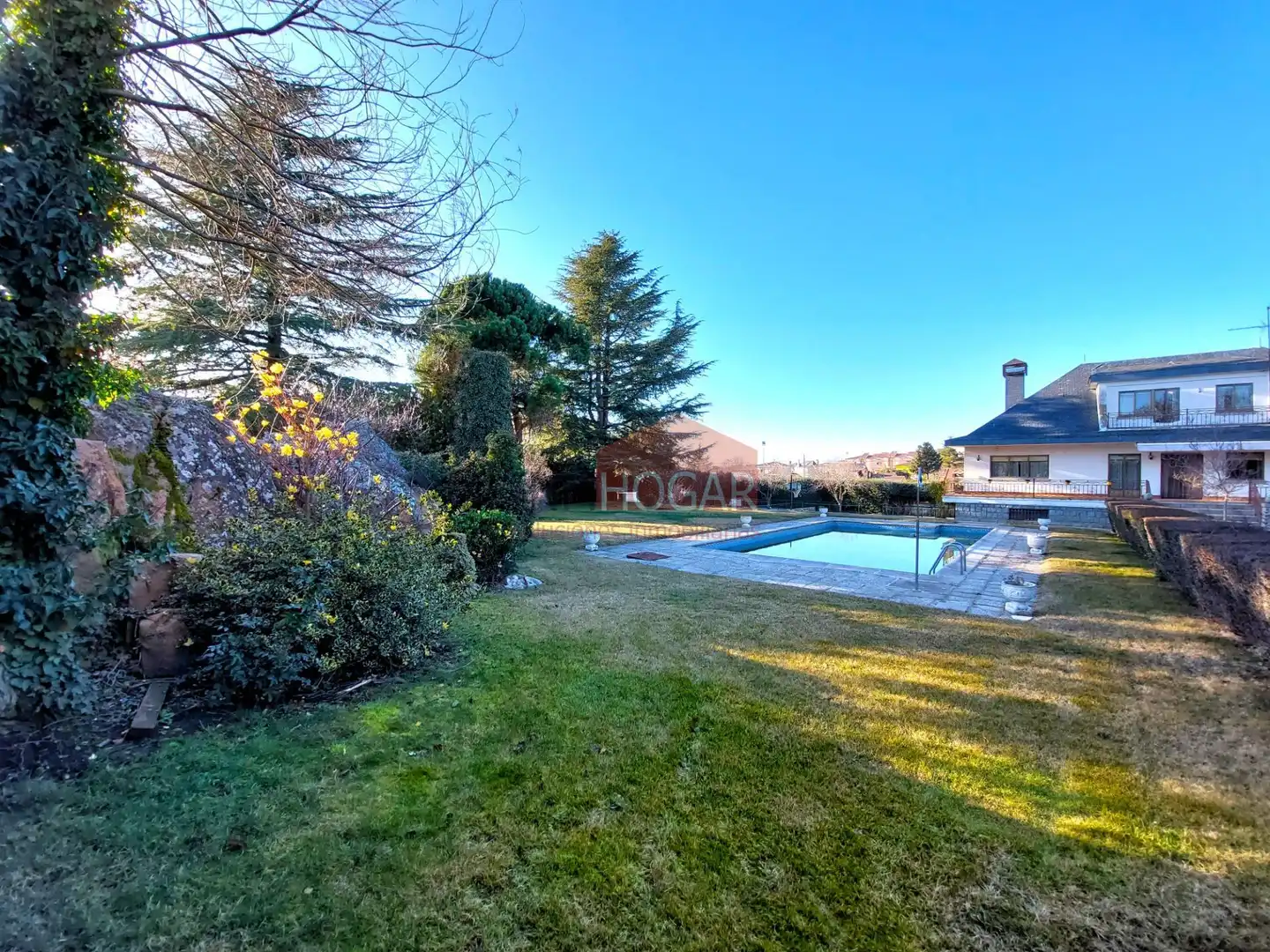 Piscina de Casa o chalet en venta en Ávila con Jardín privado, Trastero y Piscina