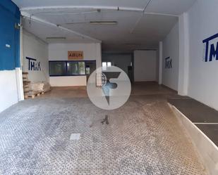 Local de lloguer en Cornellà de Llobregat