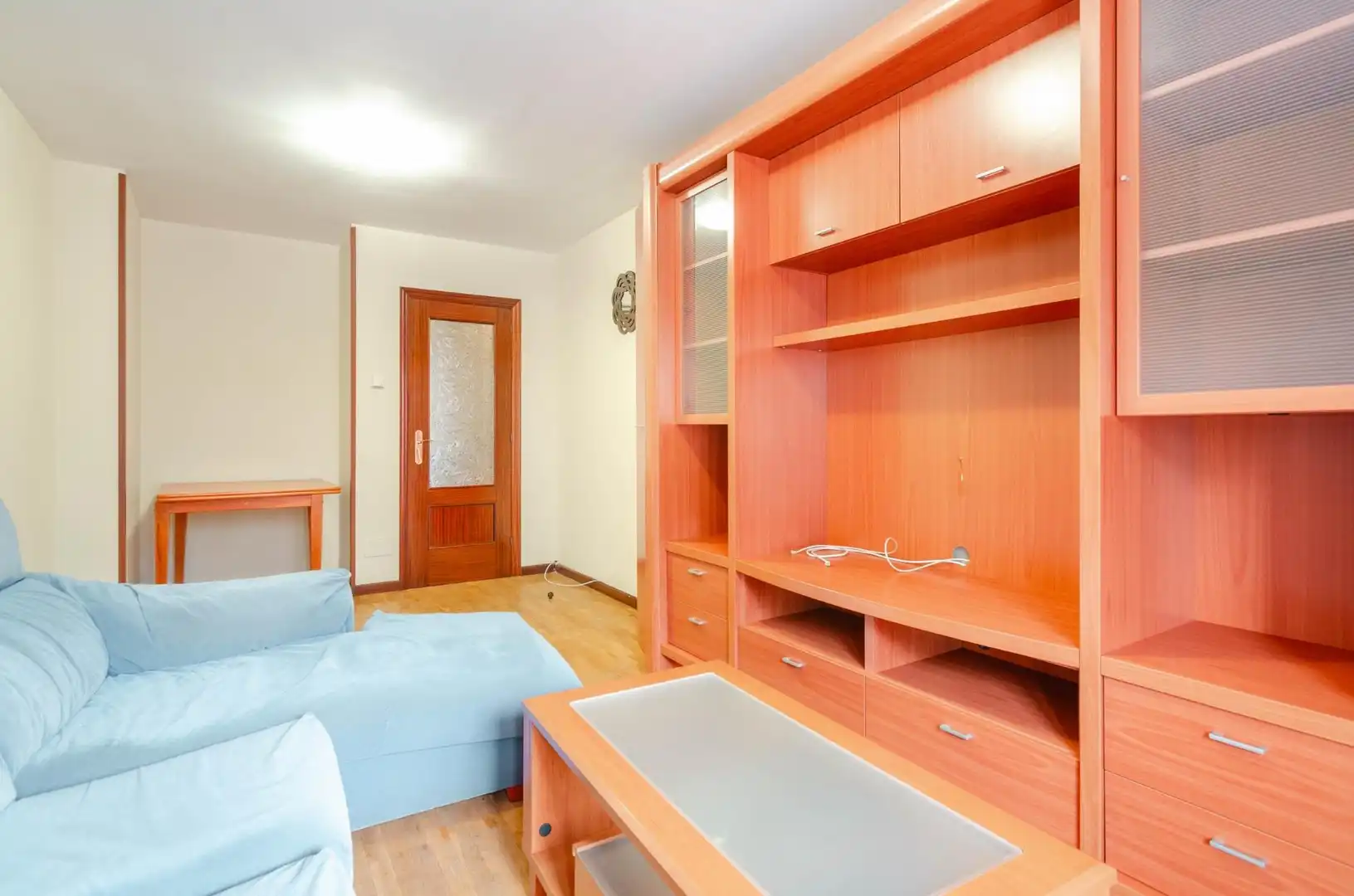 Sala de estar de Piso en venta en Mieres (Asturias) con Calefacción, Amueblado y Balcón