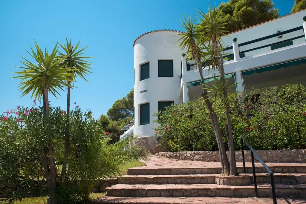 Vista exterior de Casa o xalet en venda en Oropesa del Mar / Orpesa amb Jardí privat, Terrassa i Traster
