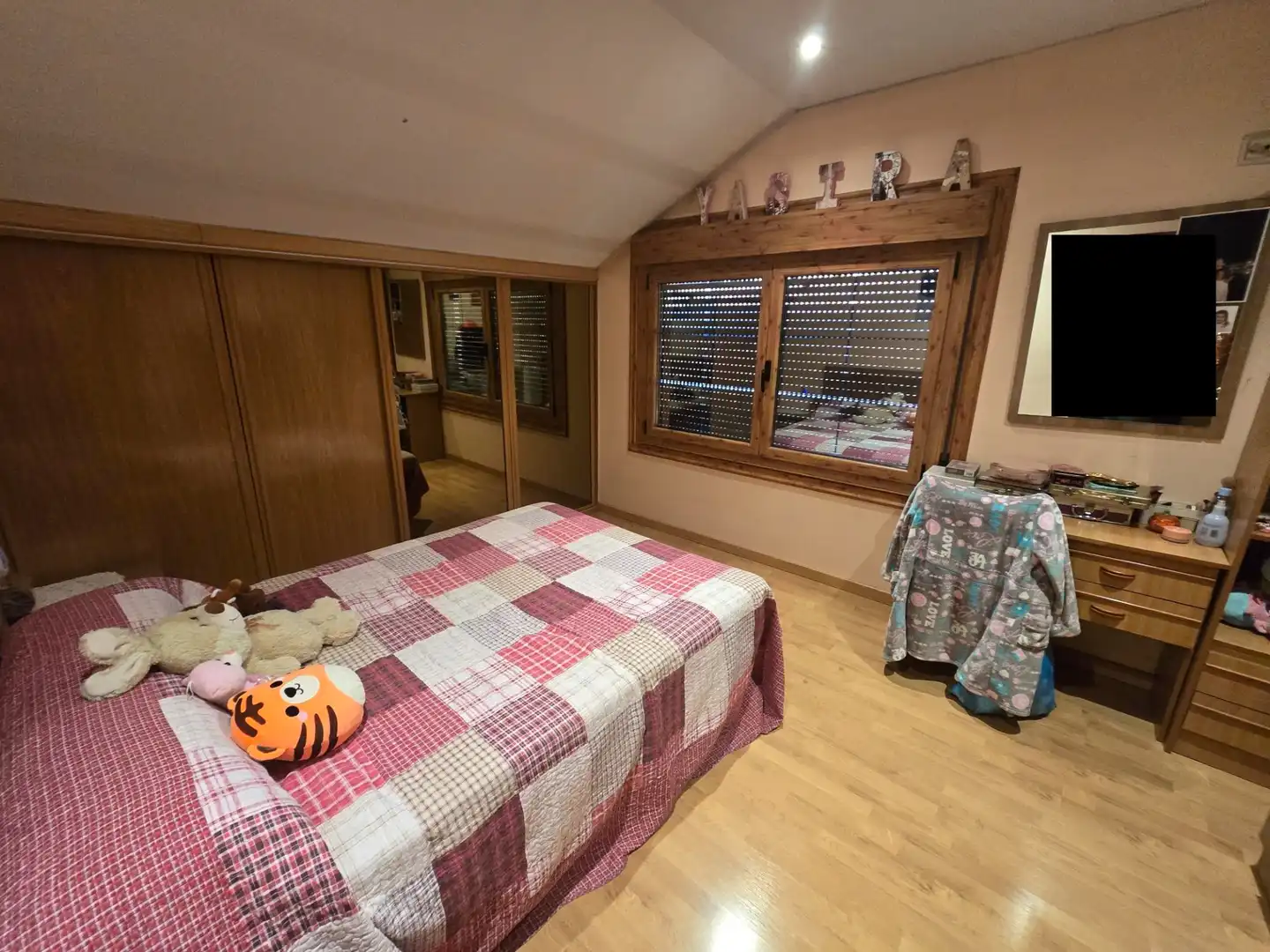 Habitación de Casa o chalet en venta en Amoeiro con Calefacción, Jardín privado y Parquet