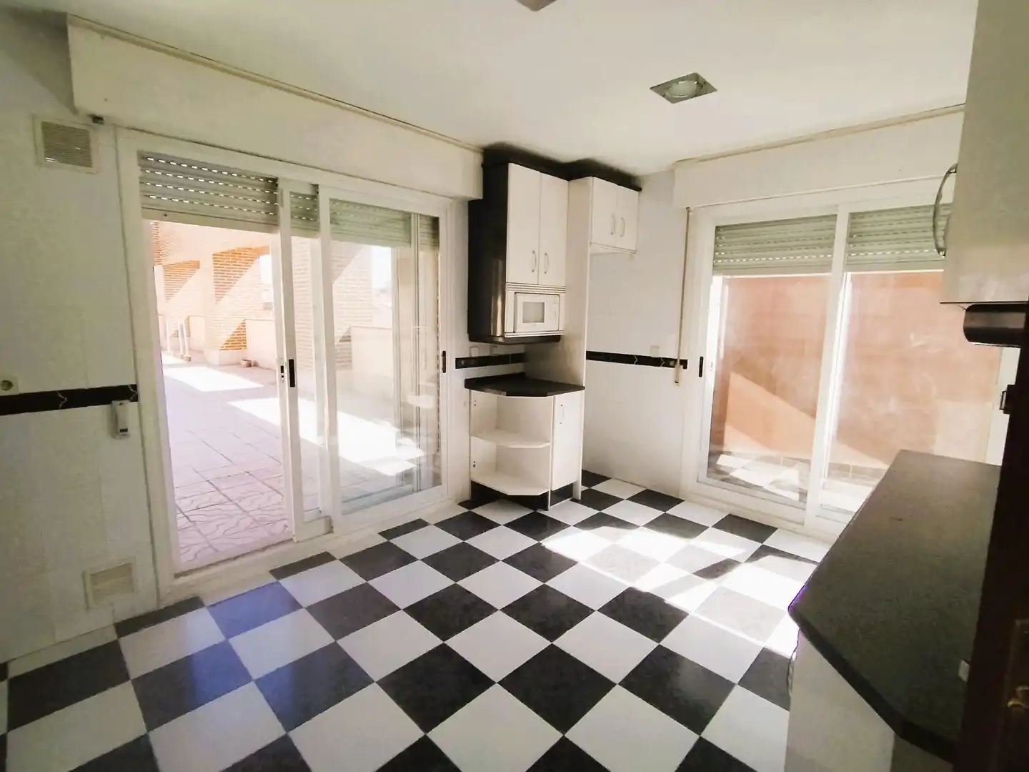 Kitchen of Attic for sale in Arganda del Rey  with Air Conditioner, Heating and Terrace