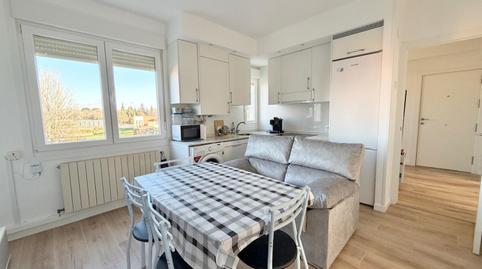 Photo 2 of Flat to rent in Logroño - Cl Ebro, El Campillo - Norte,  Logroño
