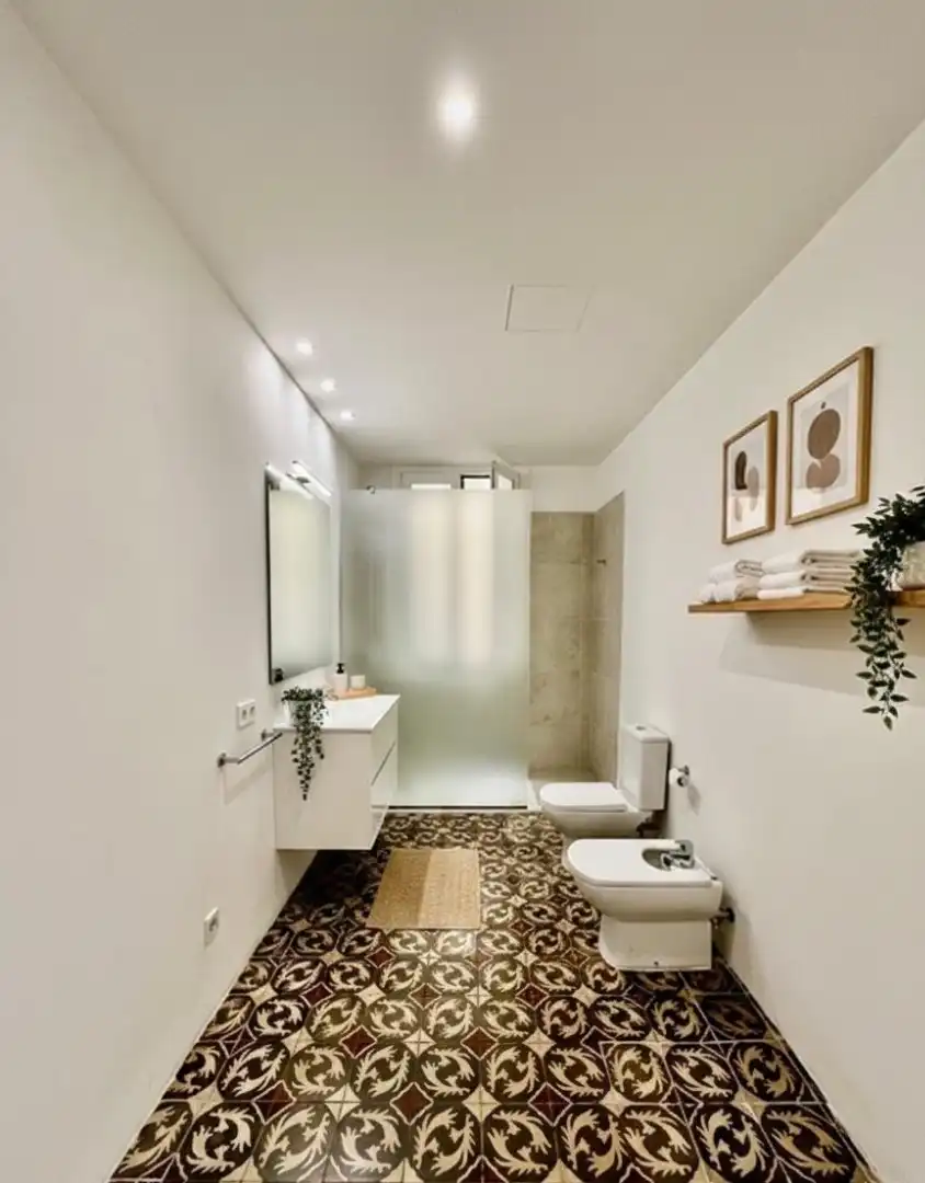 Baño de Piso en venta en  Palma de Mallorca con Aire acondicionado, Terraza y Trastero
