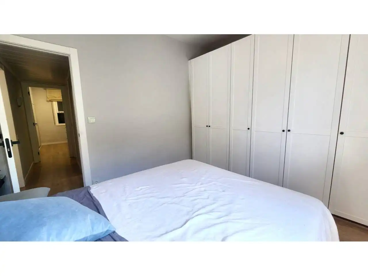Bedroom of Flat for sale in Barcelona  with Air Conditioner, Parquet flooring and Terrace