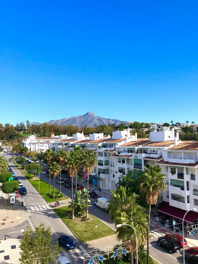 Flat with pool for sale in Marbella - Marbella,Nueva Andalucia,Avenida del Prado