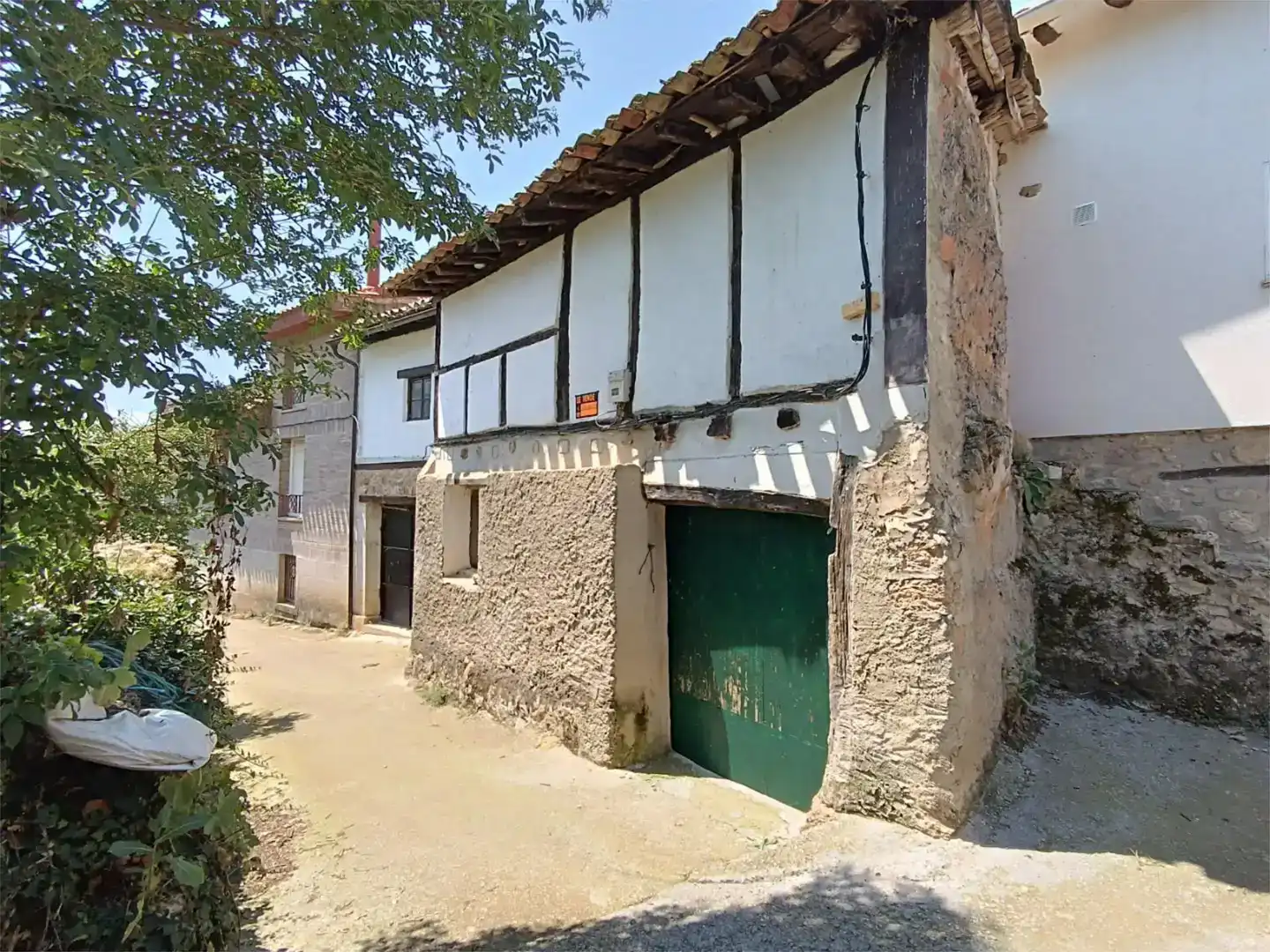 Vista exterior de Residencial en venta en Nestares