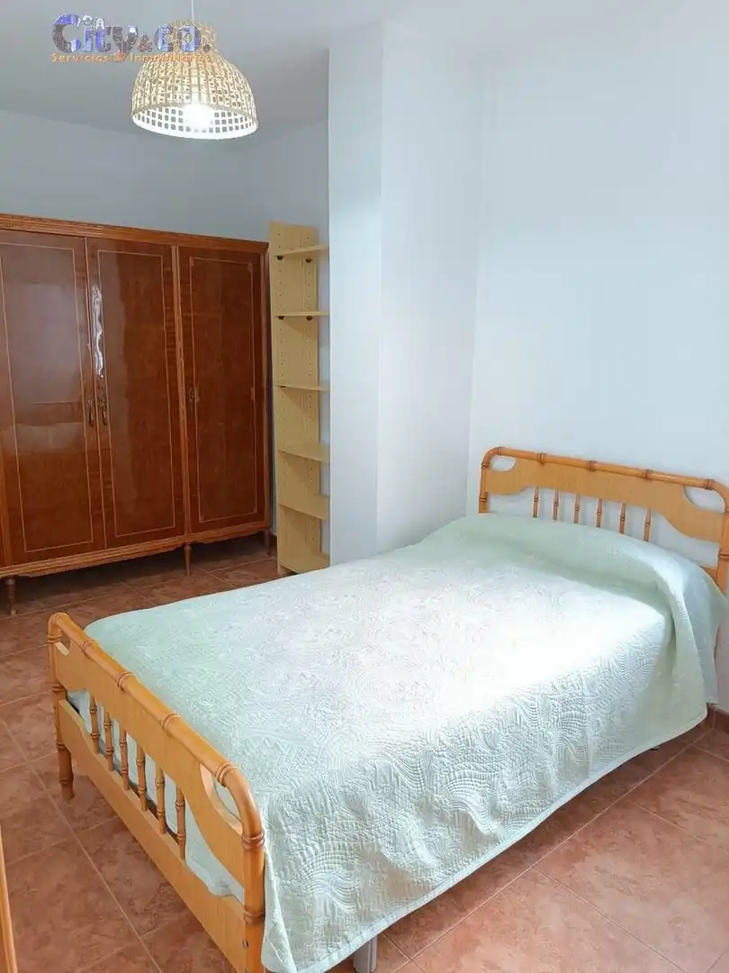 Piso con terraza en venta en Casco Urbano, imagen 13