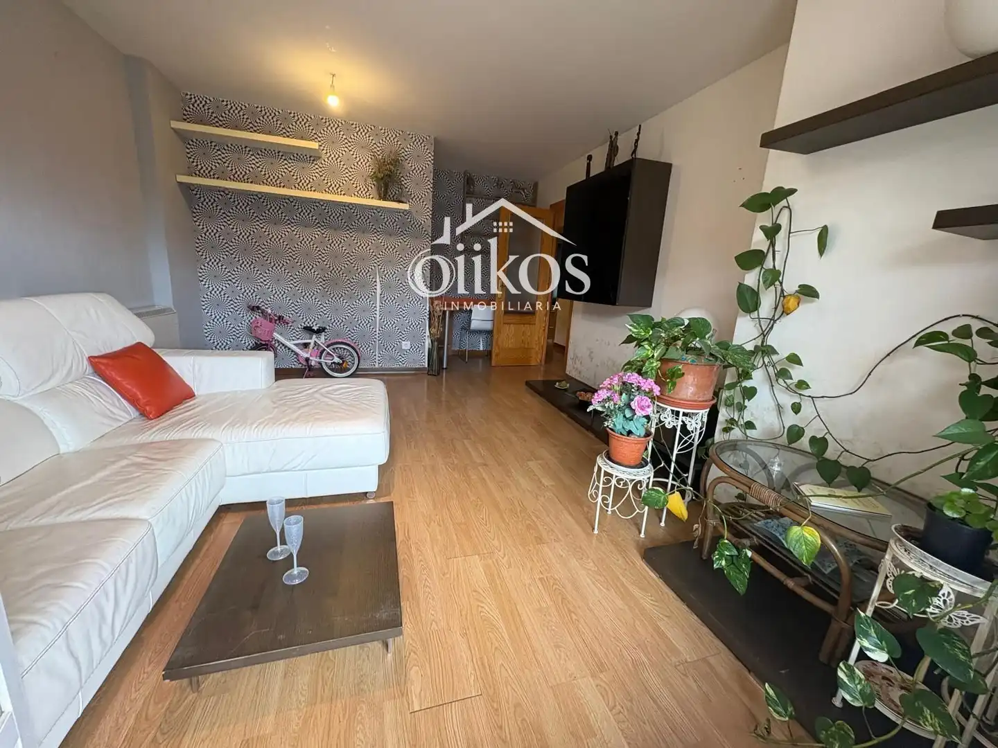 Piso en venta en Terradillos con Calefacción, Trastero y Amueblado