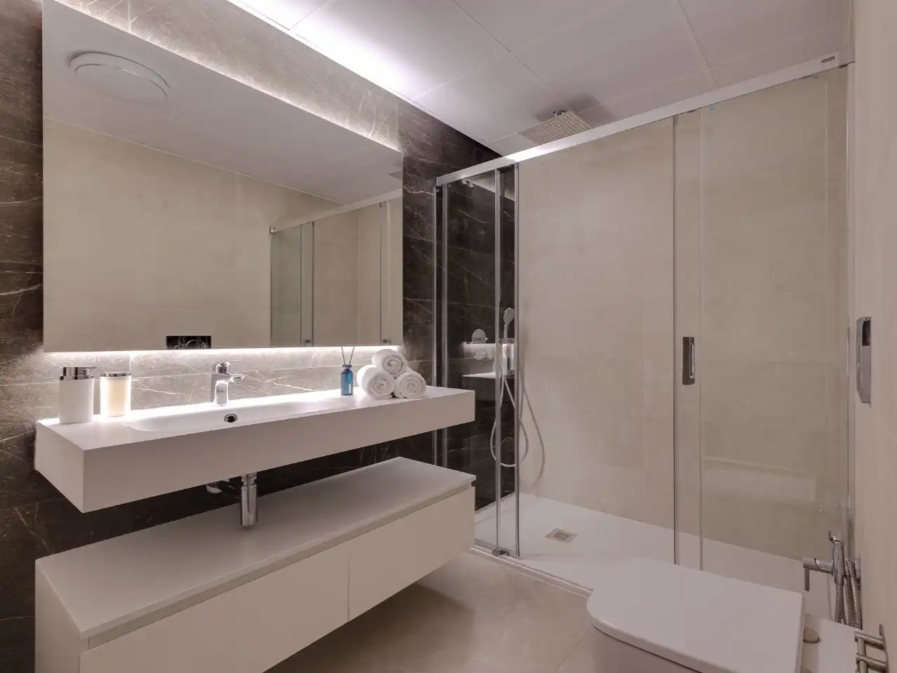 Apartament amb piscina de lloguer a avenida Republica argentina 17, imagen 3
