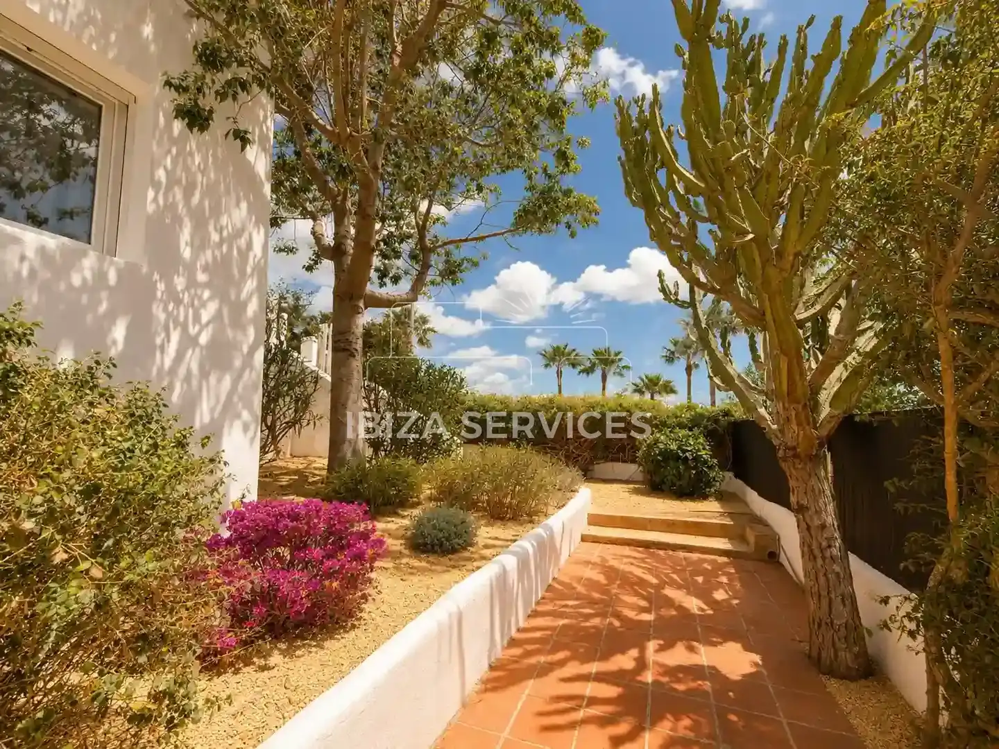 Jardín de Casa o chalet de alquiler en Santa Eulària des Riu con Aire acondicionado, Jardín privado y Piscina