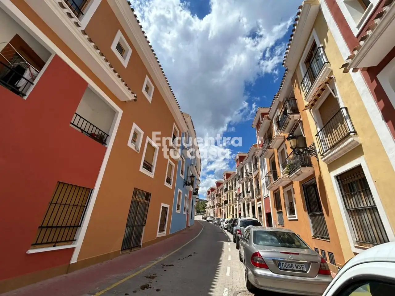 Vista exterior de Piso en venta en Polop con Amueblado y Alarma
