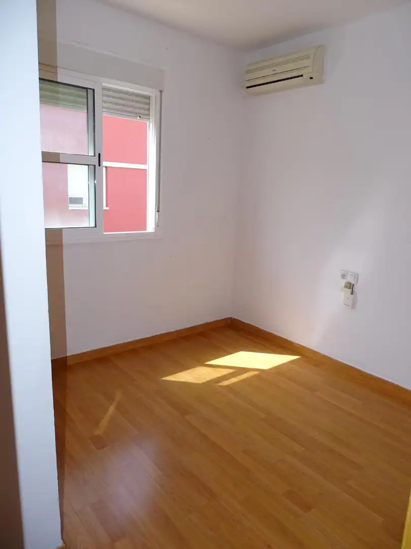 Casa con jardín en venta en Calle de las Lumbreras, imagen 6