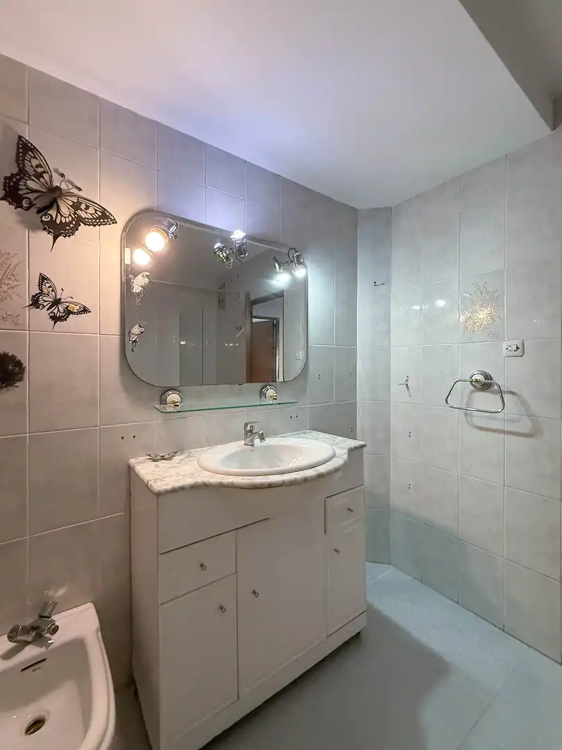 Baño de Piso en venta en Valencia con Balcón
