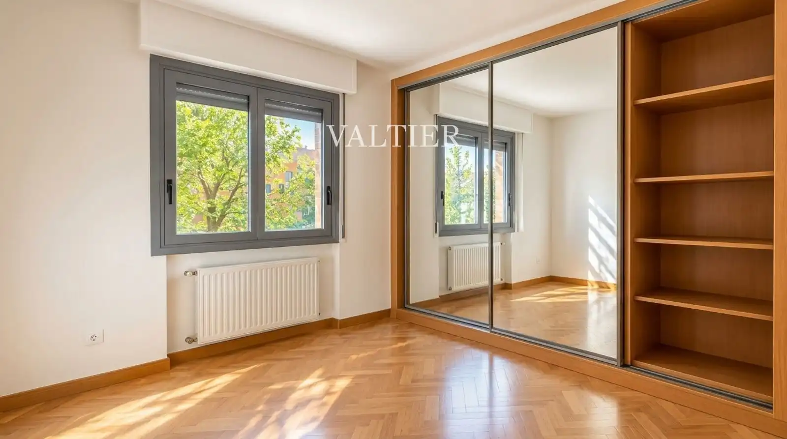 Bedroom of Flat for rent in Arganzuela