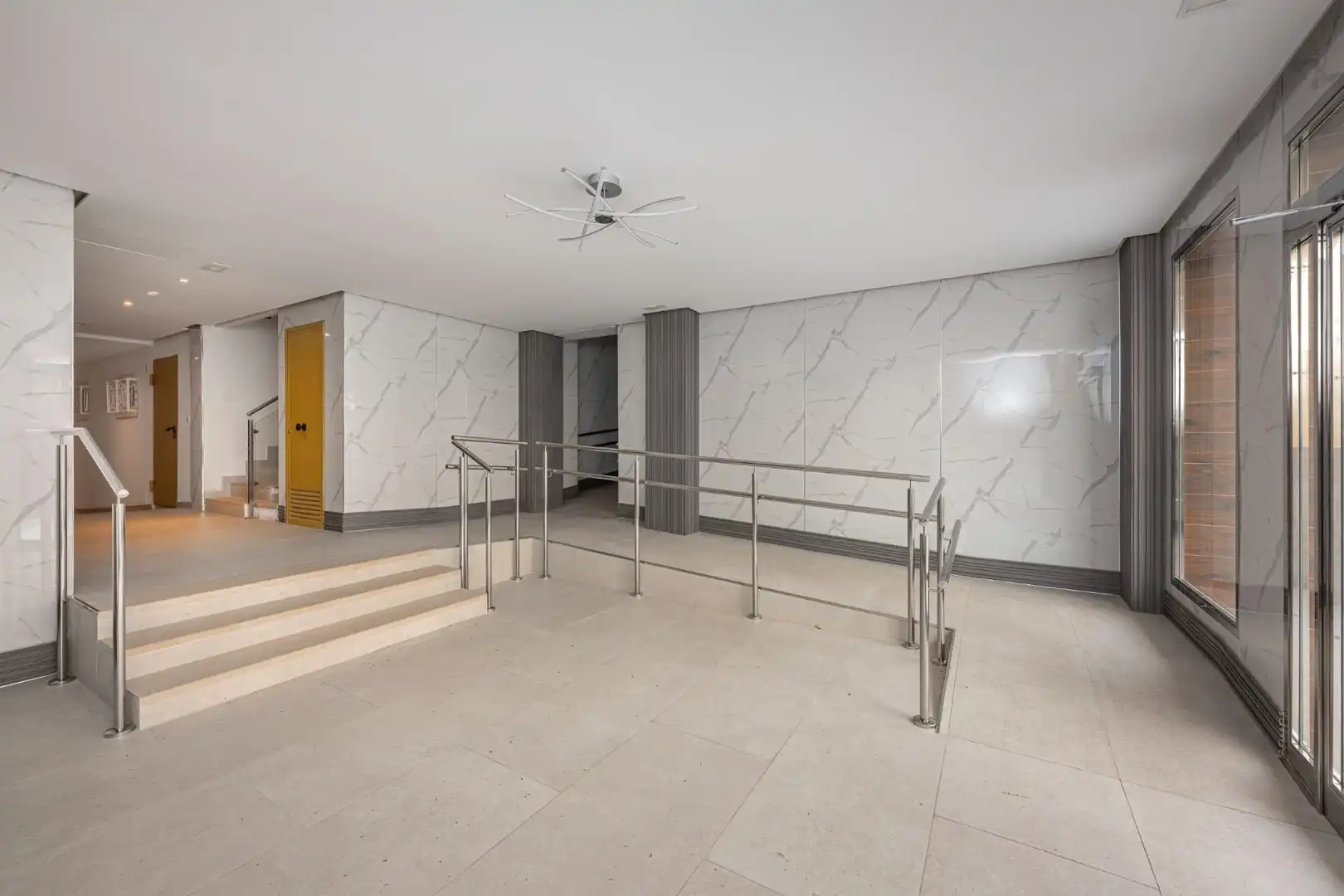 Piso en venta en Avenida de Ramón y Cajal, 36, Puerto Deportivo