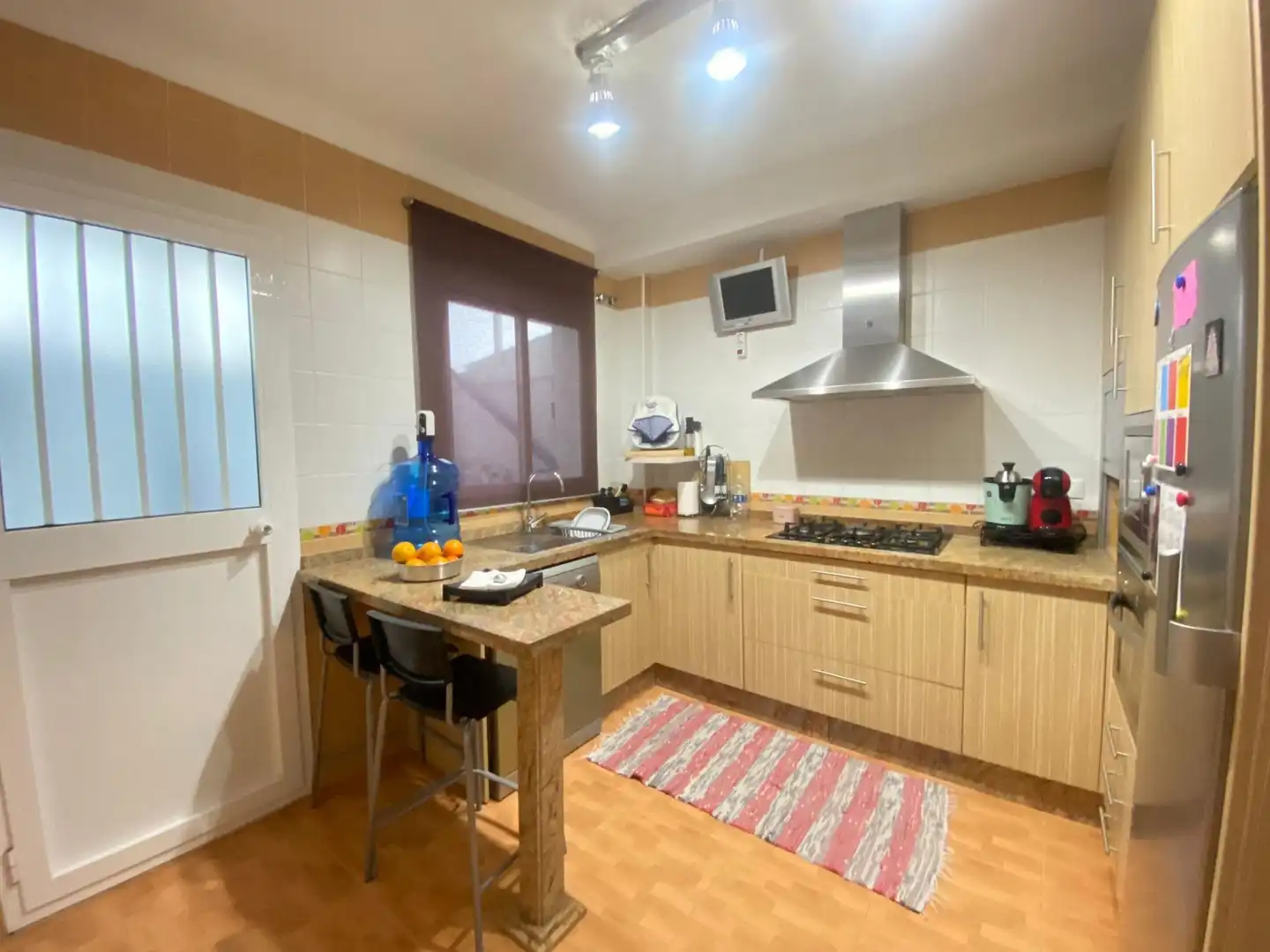 Cocina de Casa adosada en venta en Alameda con Aire acondicionado, Calefacción y Amueblado