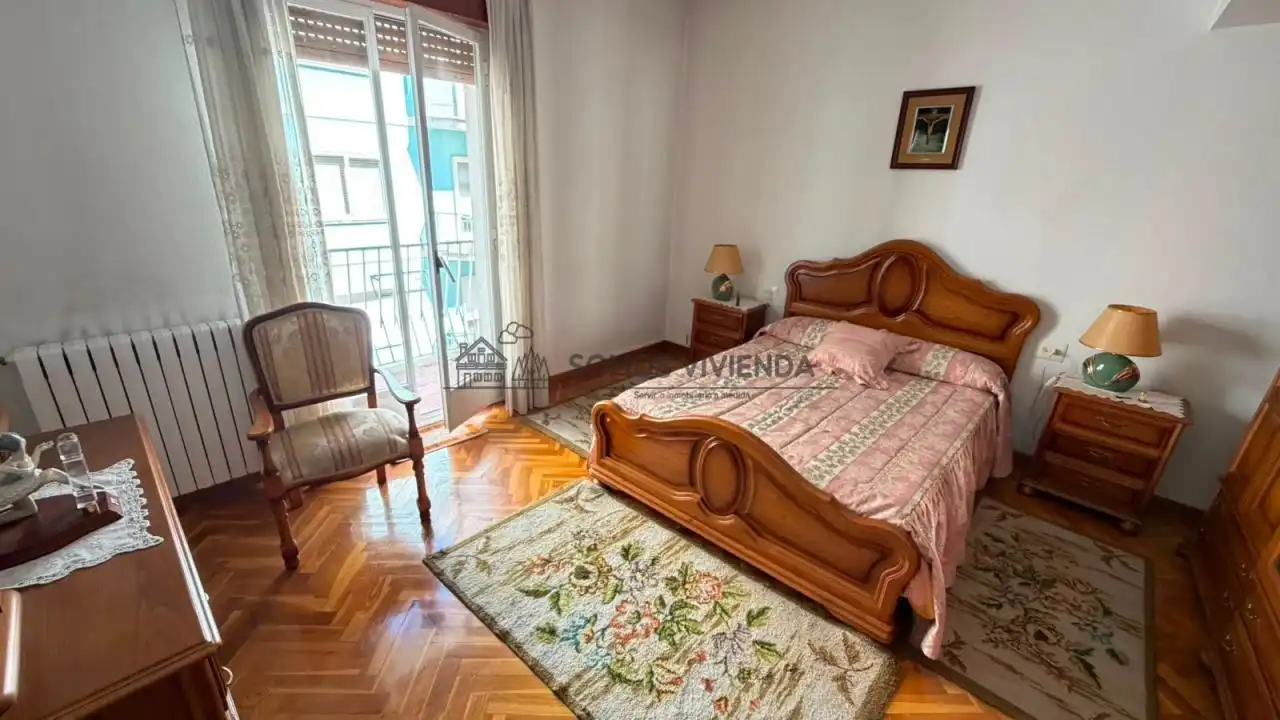 Bedroom of Flat for sale in Ourense Capital   with Heating, Furnished and Balcony