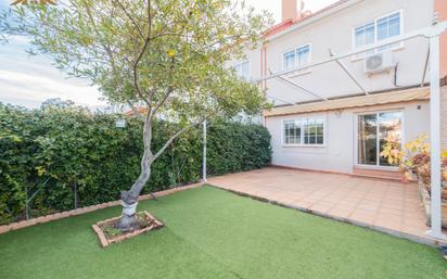 Garden of Single-family semi-detached for sale in Valdemorillo  with Heating, Private garden and Parquet flooring