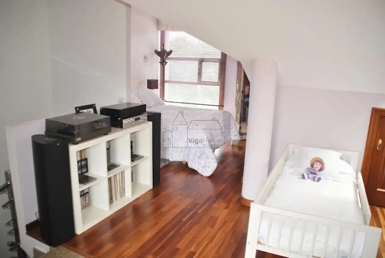 Bedroom of Houses for sale in Cangas   with Heating, Private garden and Terrace