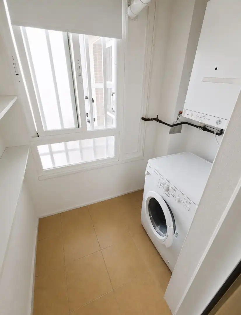 Flat for rent in Calle Murillo, 26, Centro