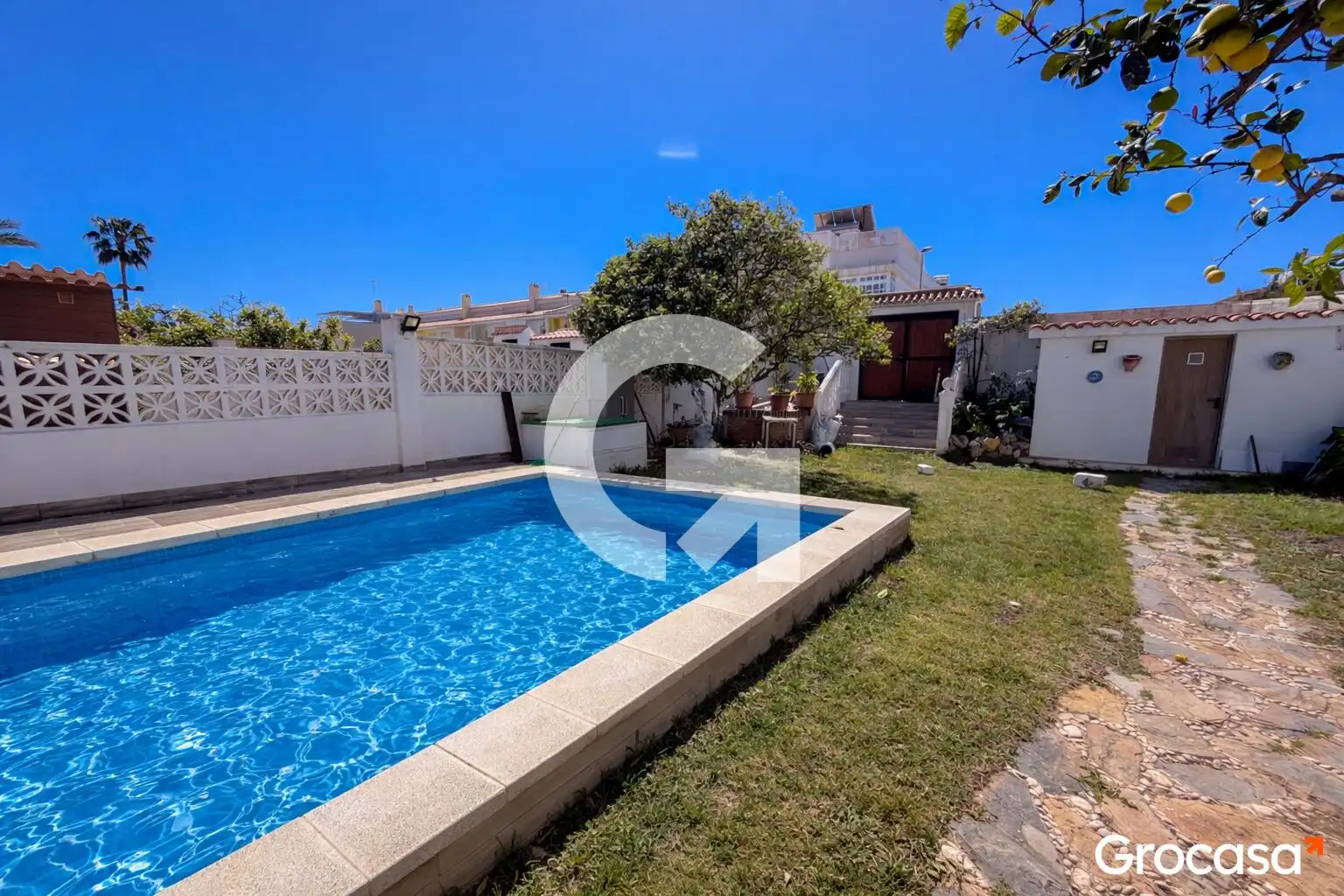 Piscina de Casa o chalet en venta en Rincón de la Victoria con Aire acondicionado, Jardín privado y Terraza