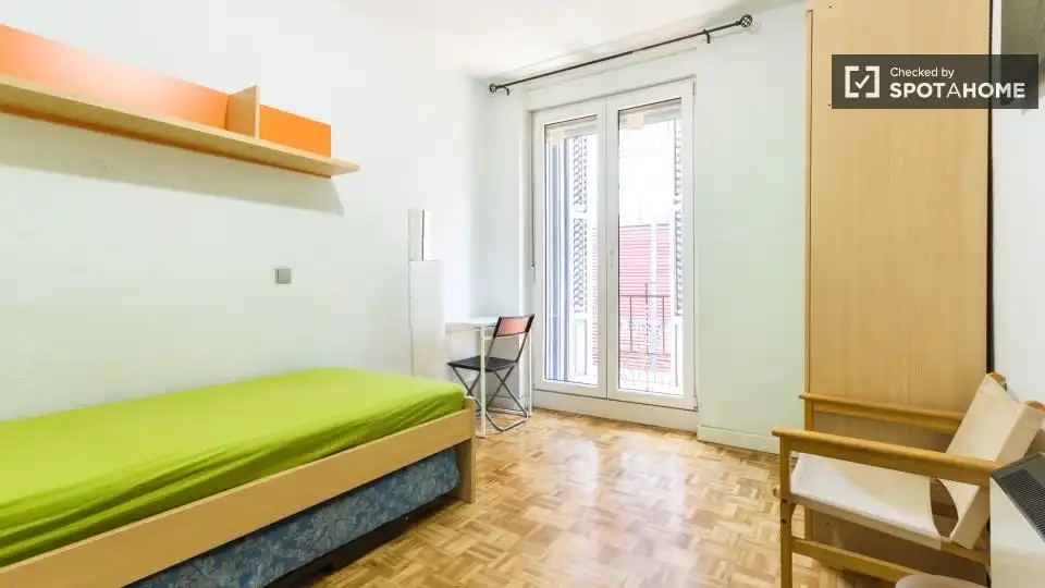Room in Palos de Moguer