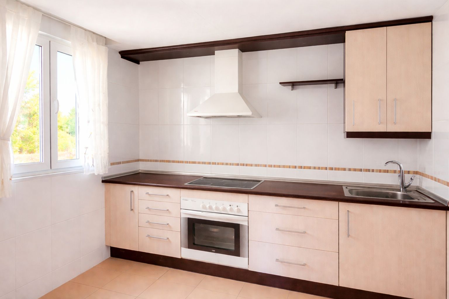 Kitchen of Flat for sale in Camarena  with Air Conditioner, Heating and Storage room