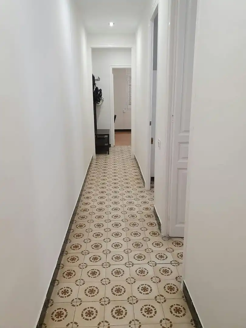 Flat for share in Gràcia
