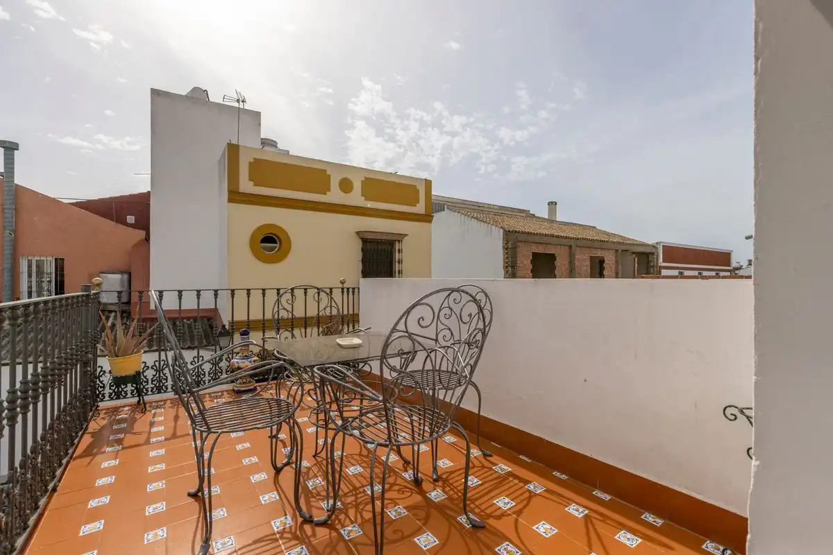 Terrasse von Maisonette zum Verkauf in Bollullos de la Mitación mit Heizung, Privatgarten und Abstellraum