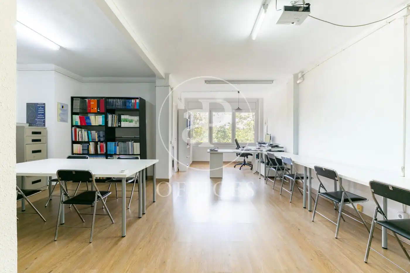 Büro zum Verkauf in Barcelona mit Klimaanlage