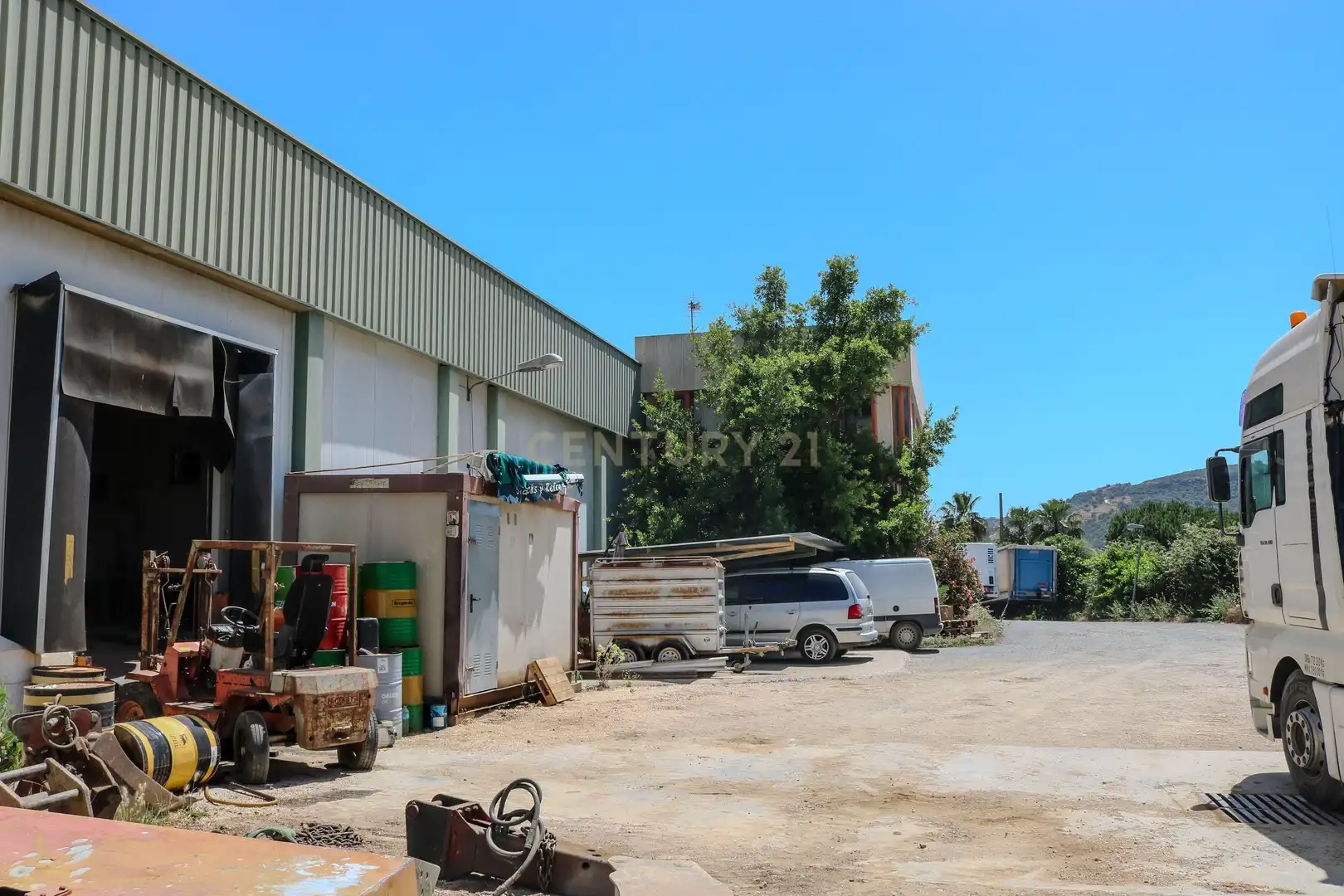 Vista exterior de Local en venda en Casabermeja