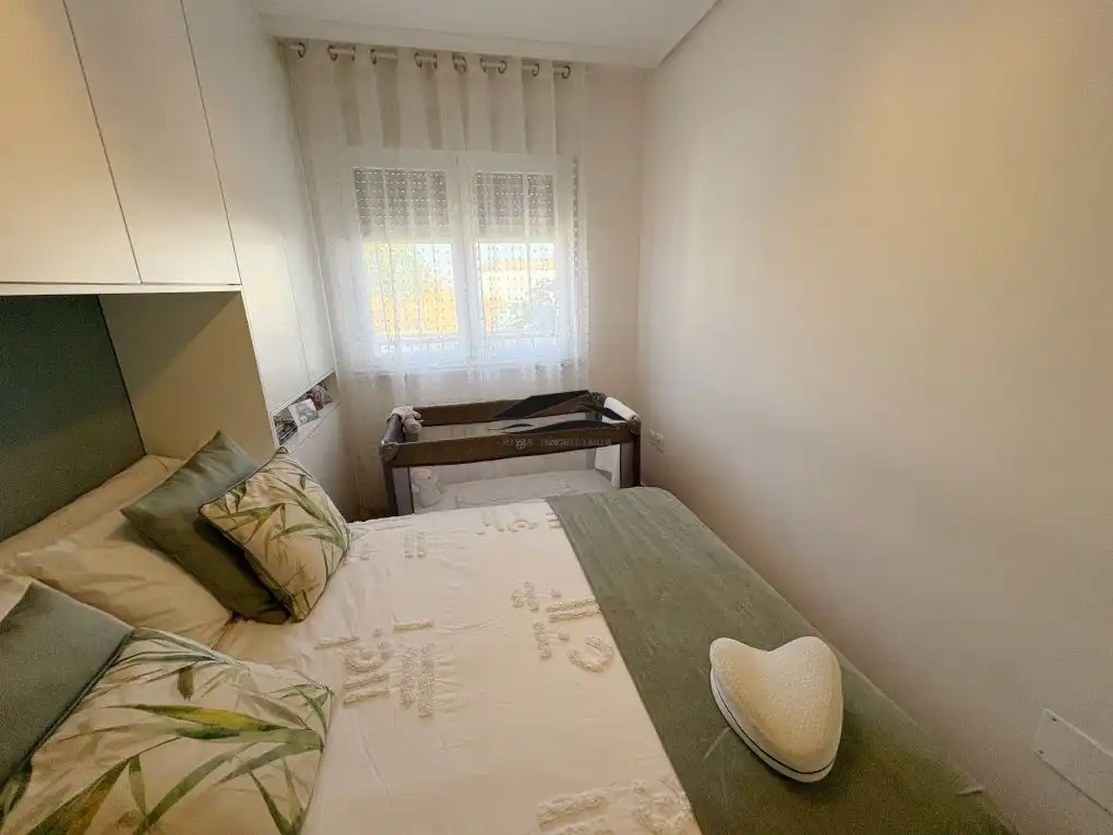 Habitación de Casa o chalet en venta en Arapiles con Calefacción, Jardín privado y Trastero