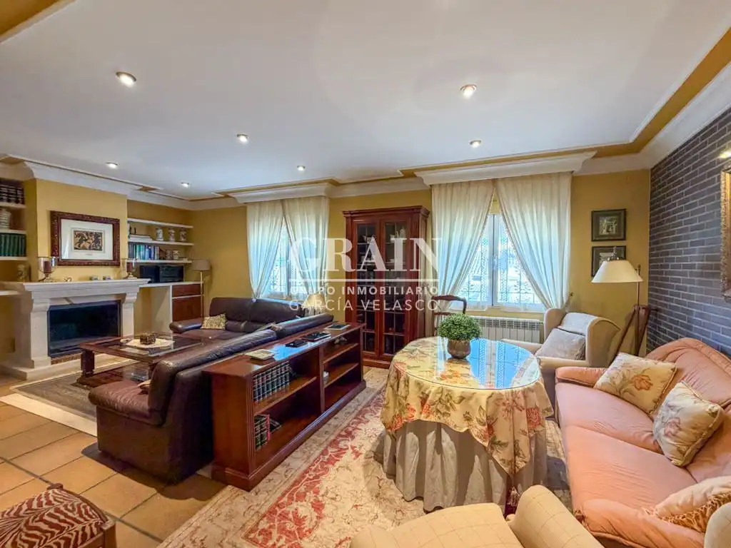 Living room of Detached homes for sale in Barrax  with Air Conditioner, Heating and Storage room