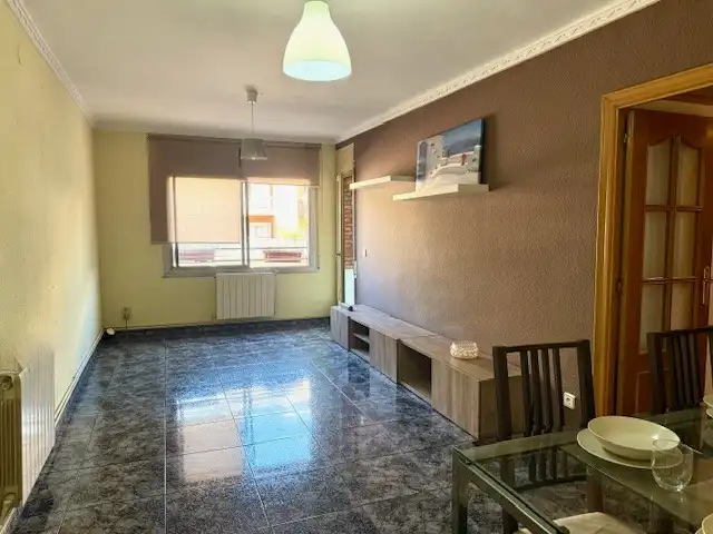 Sala de estar de Piso en venta en Montcada i Reixac con Calefacción y Balcón