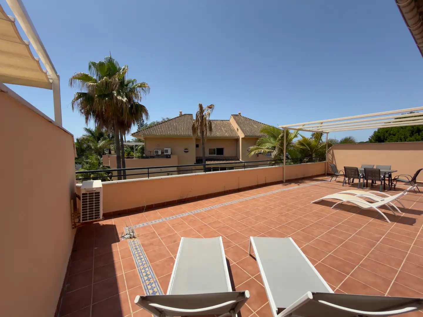 Terrassa de Àtic en venda en Marbella amb Aire condicionat, Terrassa i Piscina comunitària