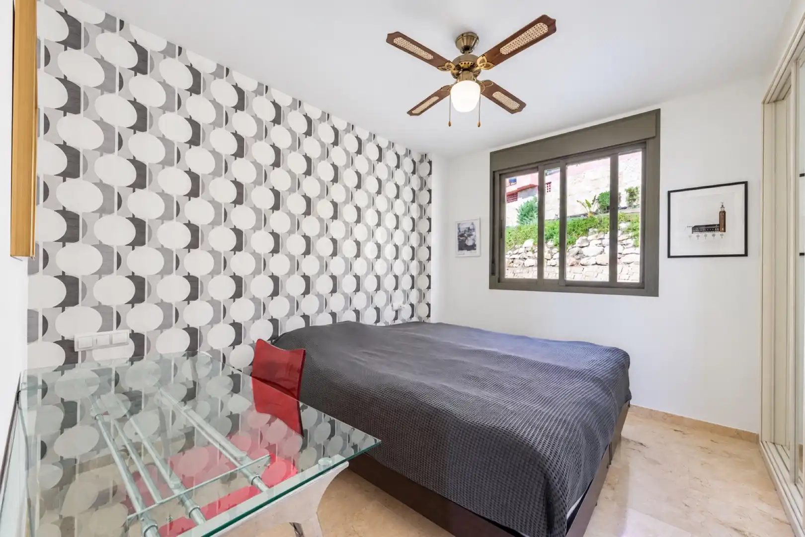 Bedroom of Apartments for sale in Calahonda 