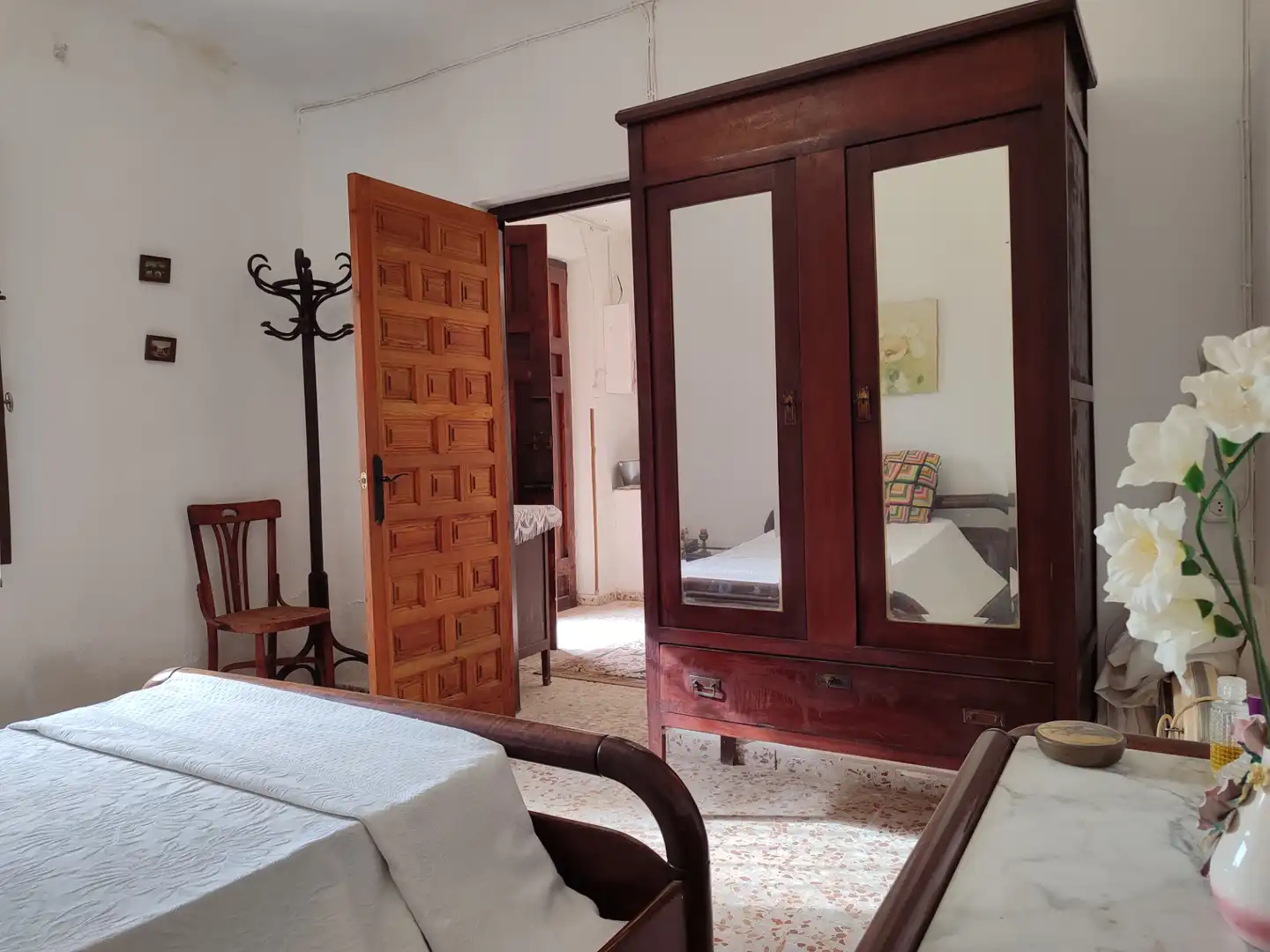 Dormitori de Casa o xalet en venda en Elche / Elx amb Jardí privat, Traster i Moblat