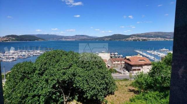 Casa-chalet en Venta en SANTRADAN en Vilaboa