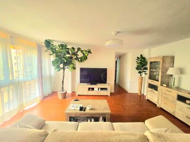 Pis amb ascensor en venda a Este