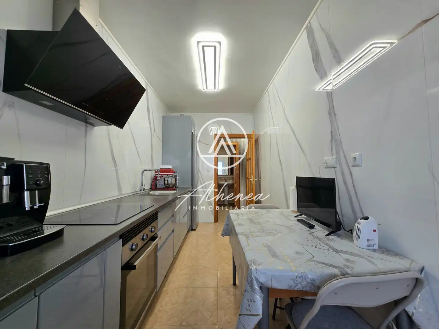 Cocina de Piso en venta en Roquetas de Mar con Terraza, Amueblado y Horno