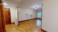 Apartament en venda en Donostia - San Sebastián  amb Calefacció