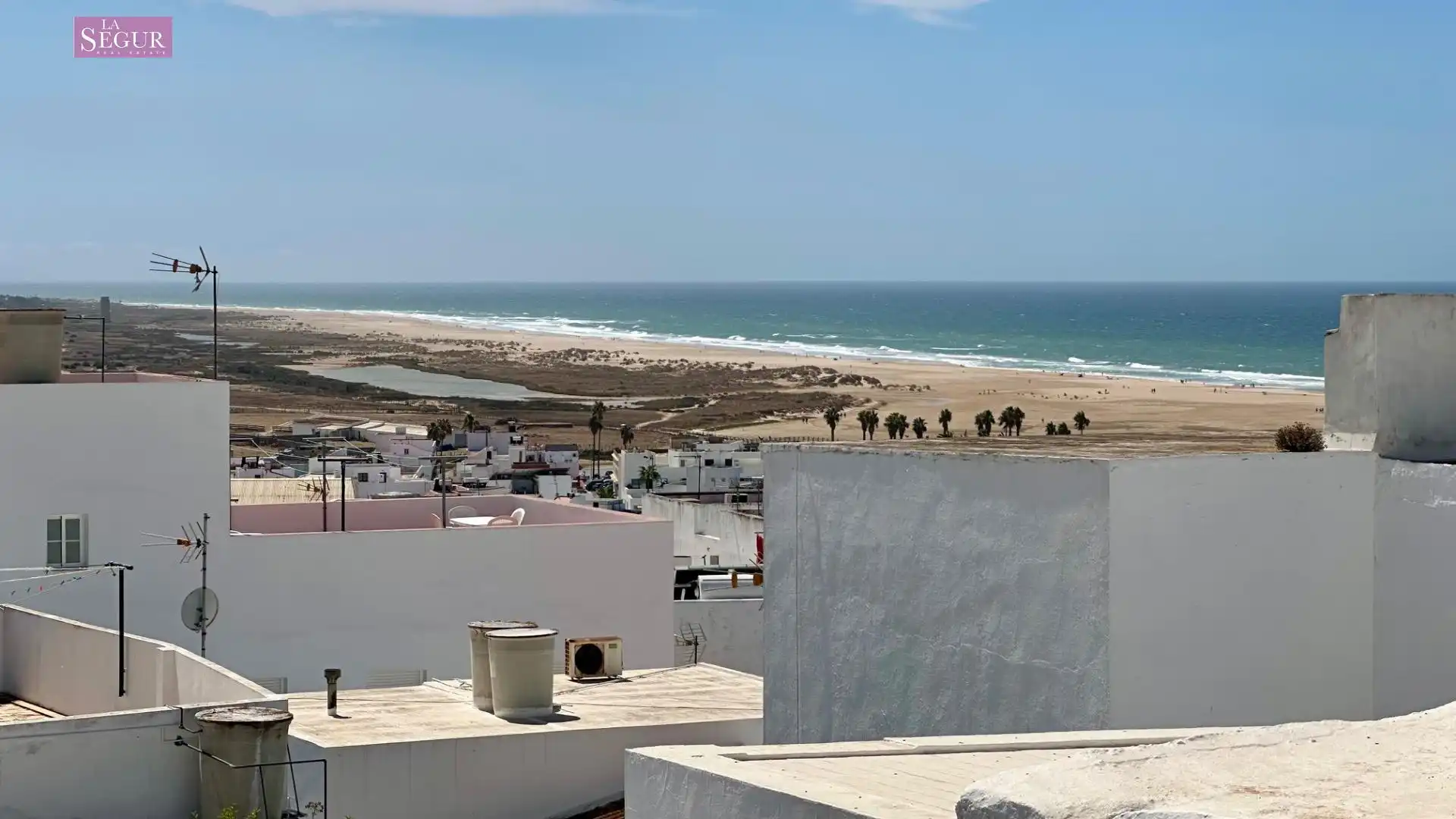 Vista exterior de Casa o chalet en venta en Conil de la Frontera