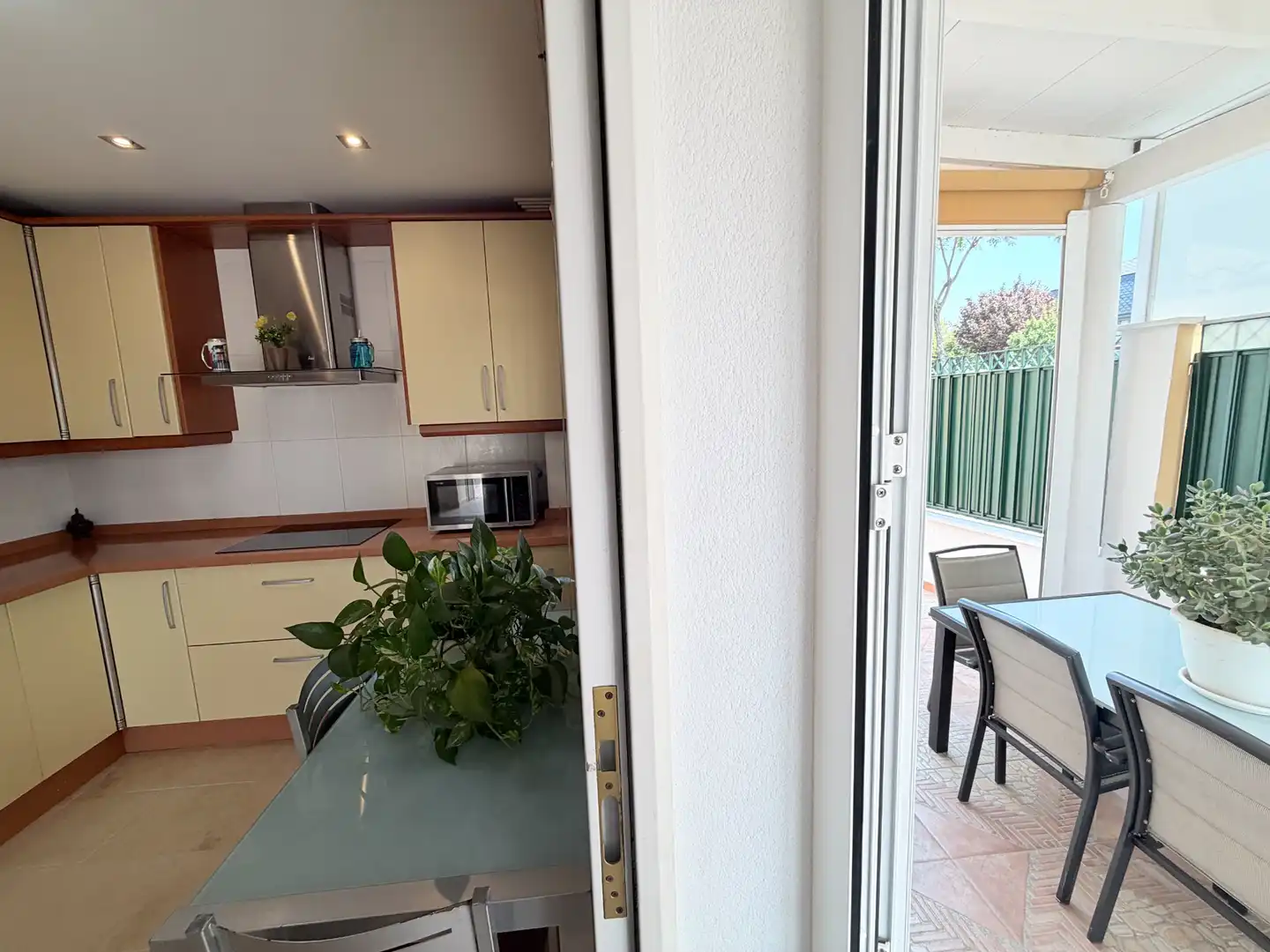 Cuina de Casa o xalet en venda en Espartinas amb Aire condicionat, Terrassa i Traster