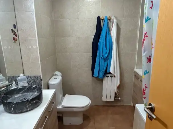 Casa aparellada amb jardí en venda a Carrer del Garona 3R, imagen 11