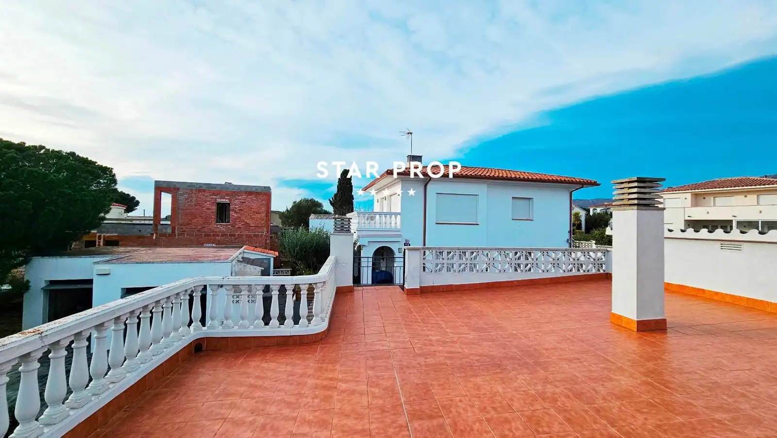 Exterior view of Houses for sale in Roses  with Heating, Terrace and Storage room