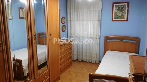 Foto 4 de Piso en venta en Calle San Isidoro, Sagrada Familia, A Coruña Capital